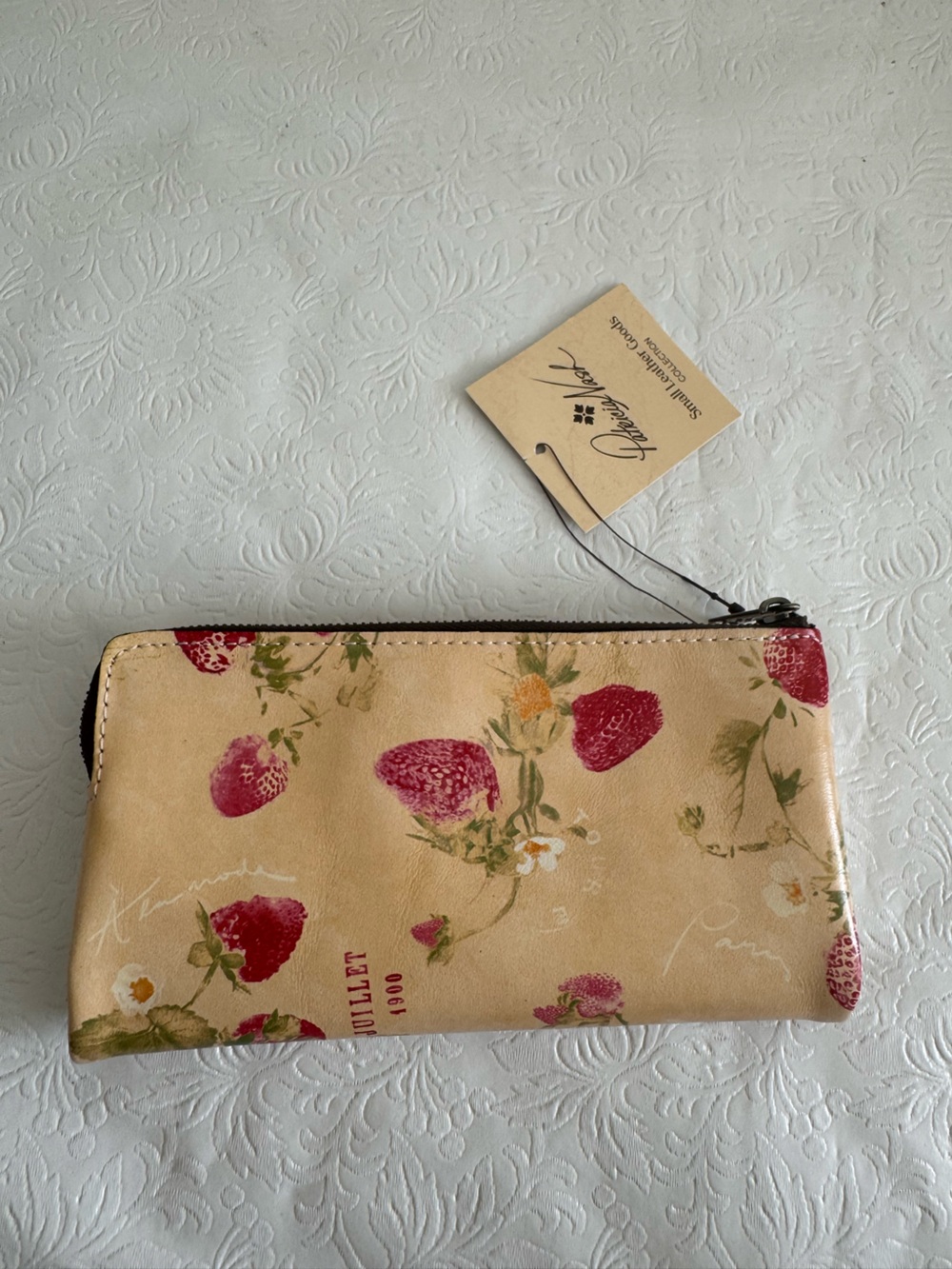 Patricia Nash Prassa Strawberry Flora Wallet - Picture 4 of 6